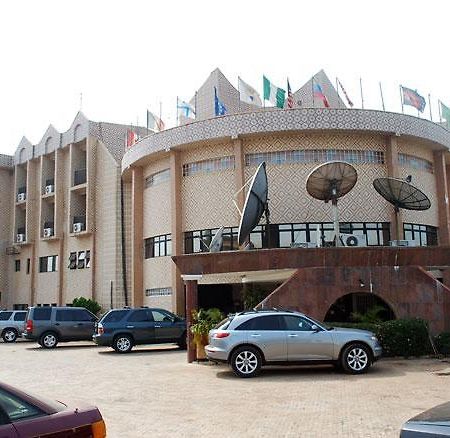Royal Marble Hotel Benin Exterior photo